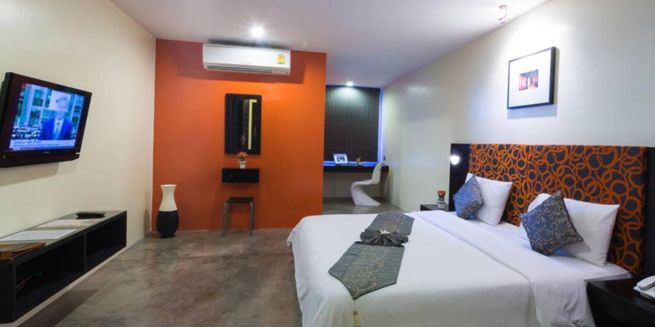 The Yorkshire Hotel - Sha Certified Patong Exterior foto