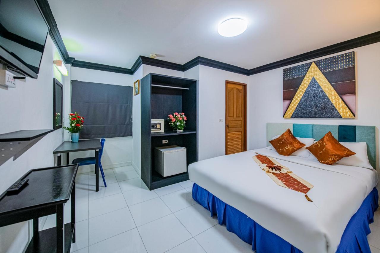 The Yorkshire Hotel - Sha Certified Patong Exterior foto